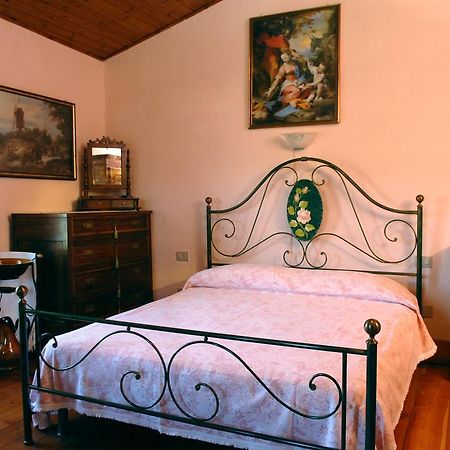 Agriturismo Ca Serrantonio Villa Урбания Екстериор снимка
