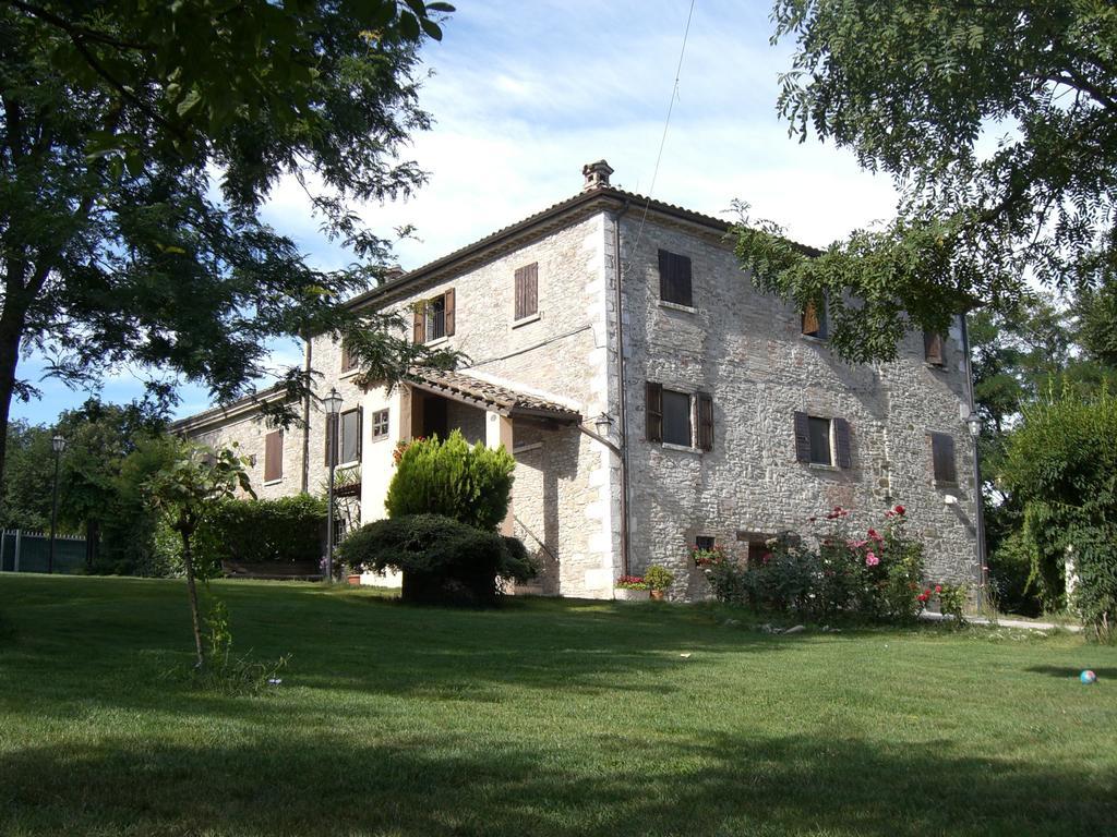 Agriturismo Ca Serrantonio Villa Урбания Екстериор снимка