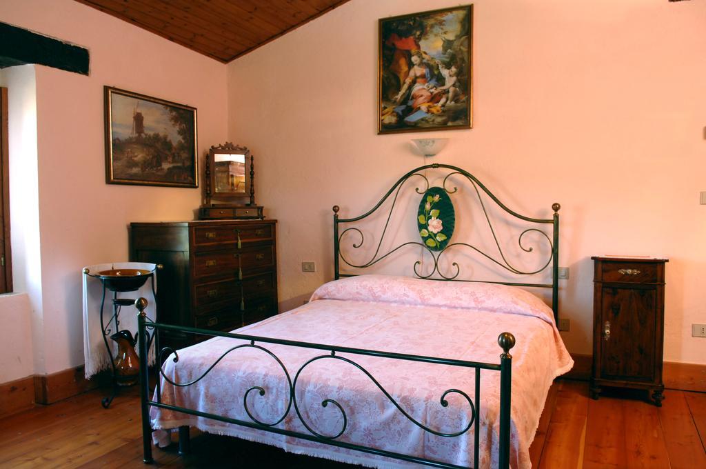 Agriturismo Ca Serrantonio Villa Урбания Екстериор снимка