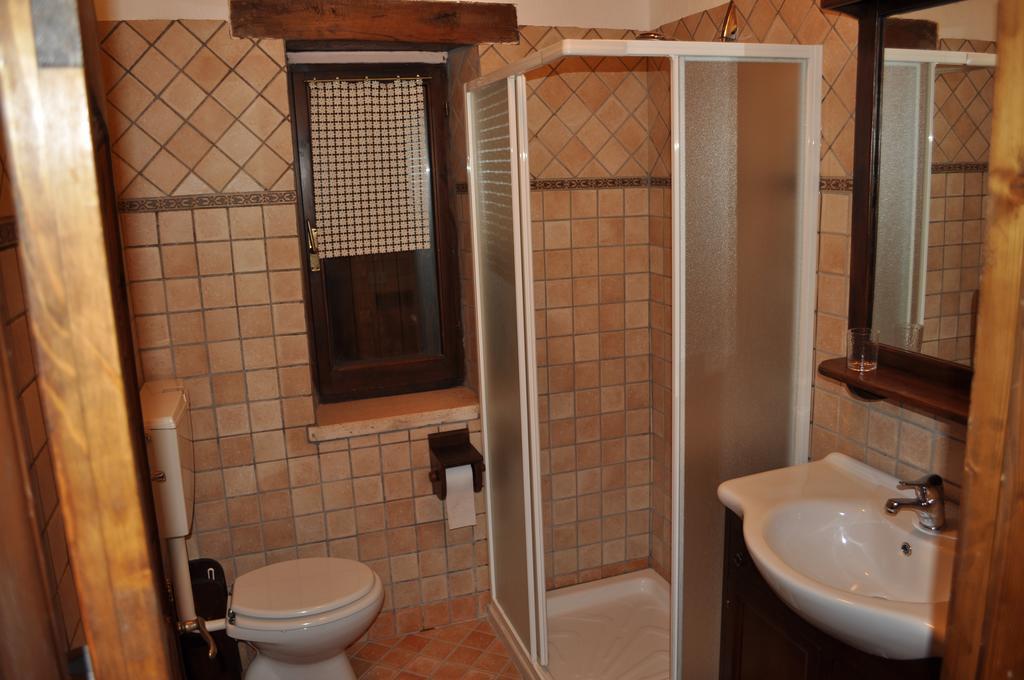 Agriturismo Ca Serrantonio Villa Урбания Екстериор снимка